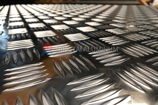non-slip aluminum tread plate