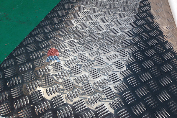patterned aluminum plate for flooring