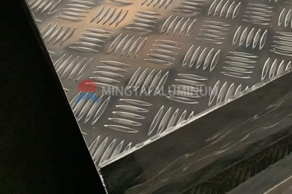 aluminum tread plate 4×8