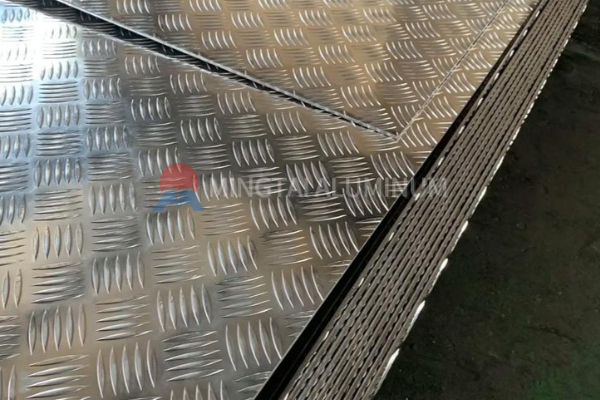 aluminum diamond plate for truck tool boxes